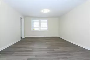 1717 Eastwood Ave, Greensboro, NC 27401 - Photo 12