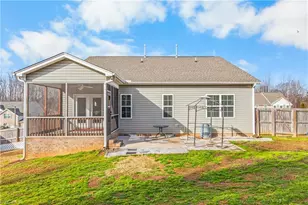 325 High Knoll Dr, Walkertown, NC 27051 - Photo 36