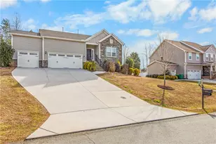 325 High Knoll Dr, Walkertown, NC 27051 - Photo 2