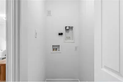 4107 W Friendly Avenue, Greensboro, NC 27410 - Photo 34