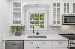 4107 W Friendly Ave, Greensboro, NC 27410 - Photo 18