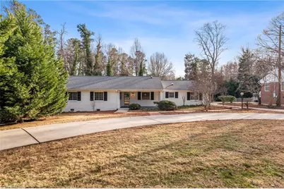 4107 W Friendly Avenue, Greensboro, NC 27410 - Photo 4