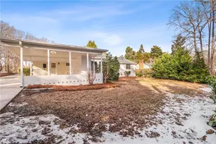 4107 W Friendly Ave, Greensboro, NC 27410 - Photo 46