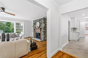 4107 W Friendly Ave, Greensboro, NC 27410 - Photo 12