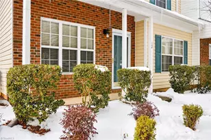 12 Tannenbaum Cir, Greensboro, NC 27410 - Photo 2