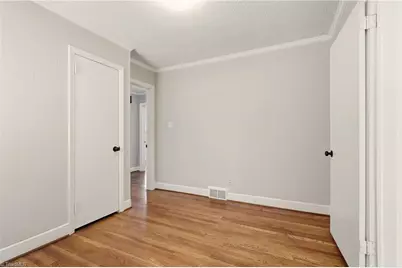 117 Berkshire Street, Greensboro, NC 27403 - Photo 12