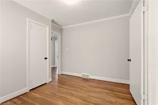 117 Berkshire St, Greensboro, NC 27403 - Photo 12