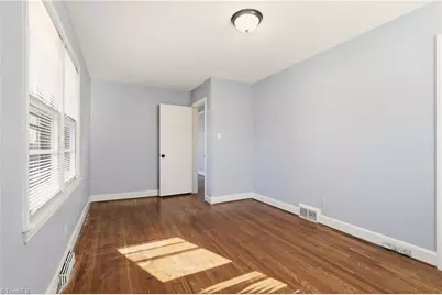 117 Berkshire Street, Greensboro, NC 27403 - Photo 18