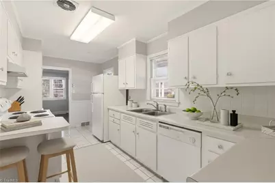 117 Berkshire Street, Greensboro, NC 27403 - Photo 8