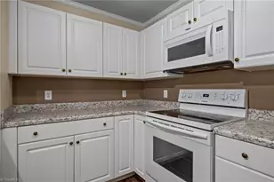 313 Mill Pond Dr, Winston-Salem, NC 27106 - Photo 10