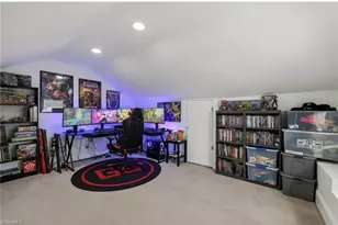 611 S Beaumont Ave, Burlington, NC 27121 - Photo 14