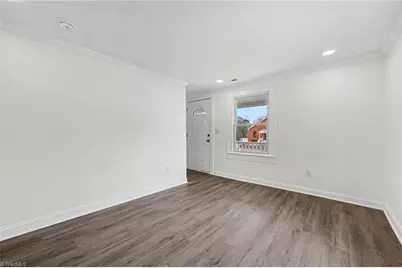 611 S Beaumont Avenue, Burlington, NC 27121 - Photo 6