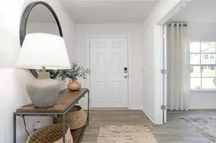 522 Wheelcrest Ct, Winston-Salem, NC 27107 - Photo 2