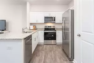 1707 Komondor Trl, Greensboro, NC 27405 - Photo 4