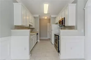 522 College Rd, Greensboro, NC 27410 - Photo 16