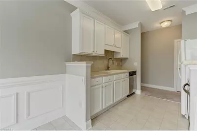 522 College Road #303, Greensboro, NC 27410 - Photo 18