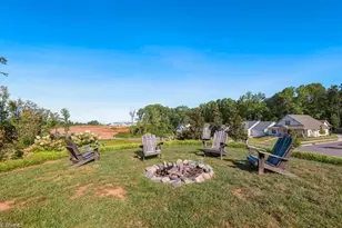 1641 Cross Vlg Ave, Kernersville, NC 27284 - Photo 20