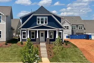 1641 Cross Vlg Ave, Kernersville, NC 27284 - Photo 2