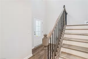 5284 Amaryllis Wy, Winston-Salem, NC 27104 - Photo 4