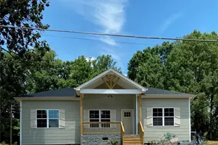 613 Kendall St, Eden, NC 27288 - Photo 4