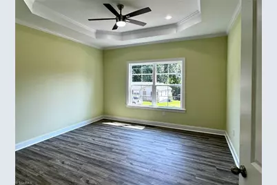 613 Kendall Street, Eden, NC 27288 - Photo 6