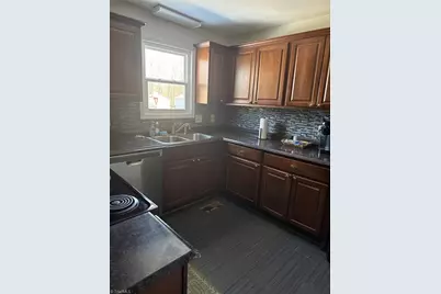 2101 Arbrook Lane, High Point, NC 27265 - Photo 8