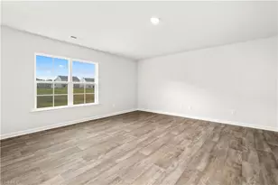 313 Aspen Place Ct, Thomasville, NC 27360 - Photo 8