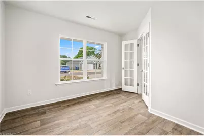 313 Aspen Place Court, Thomasville, NC 27360 - Photo 4