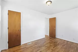 206 Paramount St, High Point, NC 27262 - Photo 14