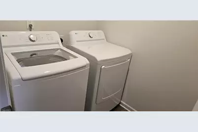 1878 Pheasant Trace Circle, Kernersville, NC 27284 - Photo 16