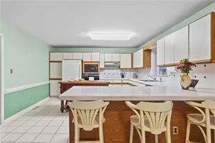 223 Wendy Oak Rd, Reidsville, NC 27320 - Photo 14