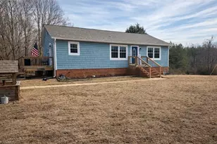 7566 Happy Hill Rd, Kernersville, NC 27284 - Photo 2