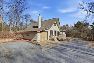 8015 E US Hwy 64, Thomasville, NC 27360 - Photo 2