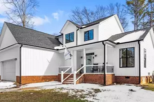 109 Willowbrook Dr, Thomasville, NC 27360 - Photo 2
