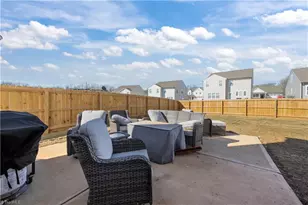 1714 Eagle Vw Dr, Kernersville, NC 27284 - Photo 30