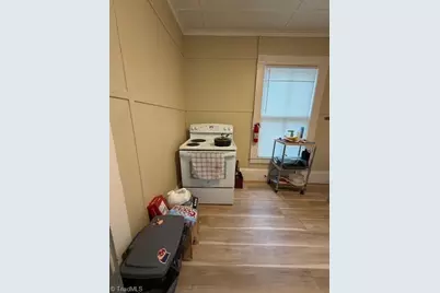 409 Cedar Street #D, Greensboro, NC 27401 - Photo 4