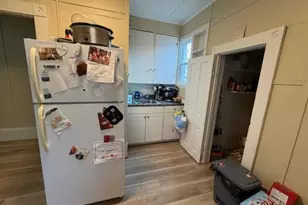 409 Cedar St, Greensboro, NC 27401 - Photo 2