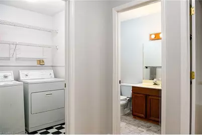 3200 Whitaker Court, Winston-Salem, NC 27106 - Photo 12