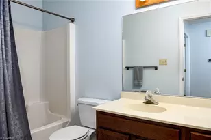 3200 Whitaker Ct, Winston-Salem, NC 27106 - Photo 16