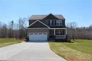 1434 Reading Ct, Burlington, NC 27217 - Photo 1