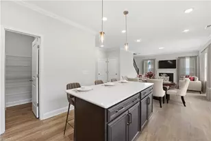 1434 Reading Ct, Burlington, NC 27217 - Photo 14