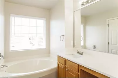 1107 Highstone Drive, Greensboro, NC 27406 - Photo 10