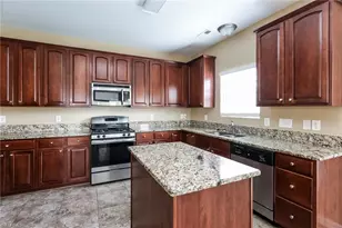 6826 Championship Dr, Whitsett, NC 27377 - Photo 6