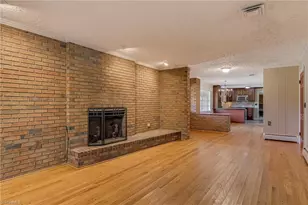 122 Pine St, King, NC 27021 - Photo 6