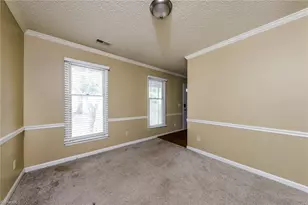 7141 Avenbury Cir, Kernersville, NC 27284 - Photo 4