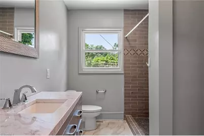 1415 Seminole Drive, Greensboro, NC 27408 - Photo 20