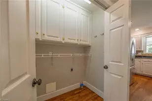 1004 Benton Ct, Reidsville, NC 27320 - Photo 12