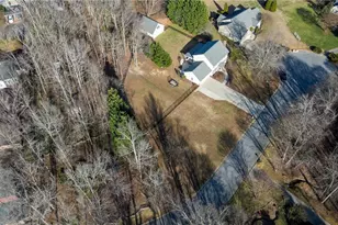 1004 Benton Ct, Reidsville, NC 27320 - Photo 34