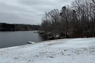 324 Holly Berry Ln, Roxboro, NC 27574 - Photo 2