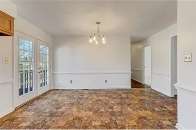 1120 Woodleigh Circle, Reidsville, NC 27320 - Photo 14